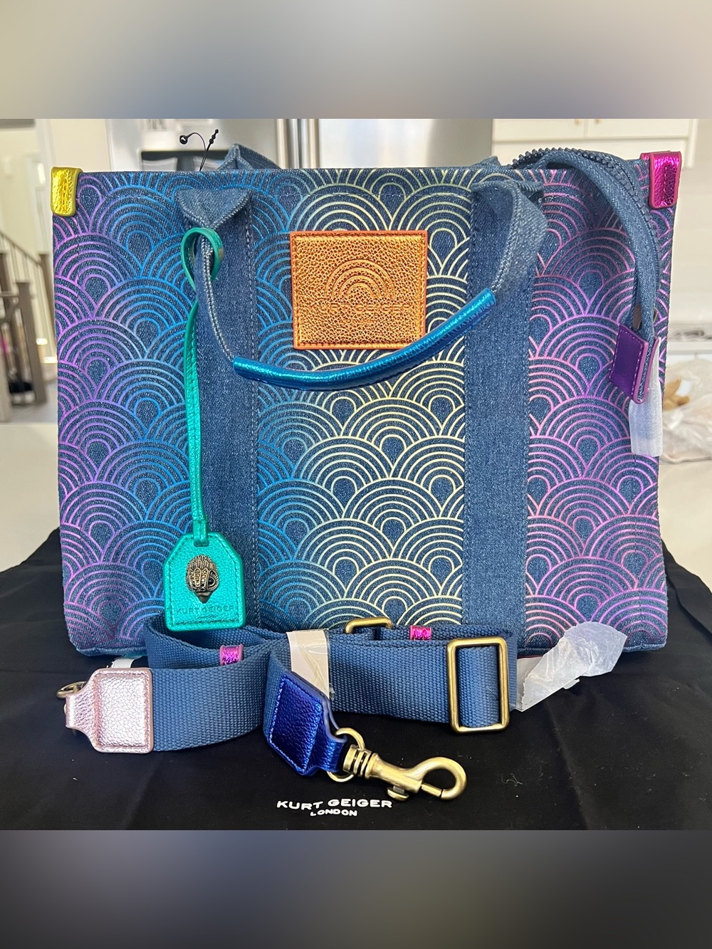 NWT Kurt Geiger Blue Teal Ombre Scallop Tote with Gold Hardware